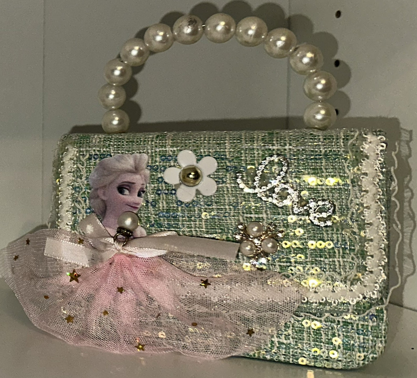 Vintage Pearl Handle Mini Handbag – Chic Statement Clutch (Pink & Green Collection)